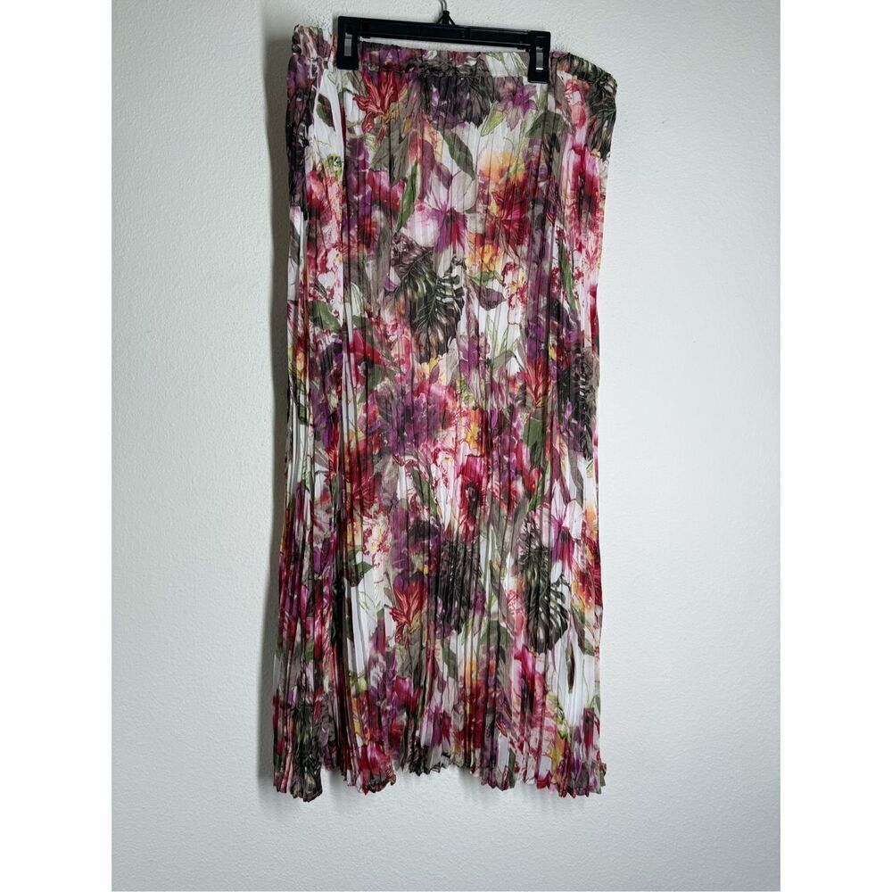 NWT Bonita Women’s Bohemian Floral Pattern Plesseled Lined Skirt Sz  44 EU/ L US